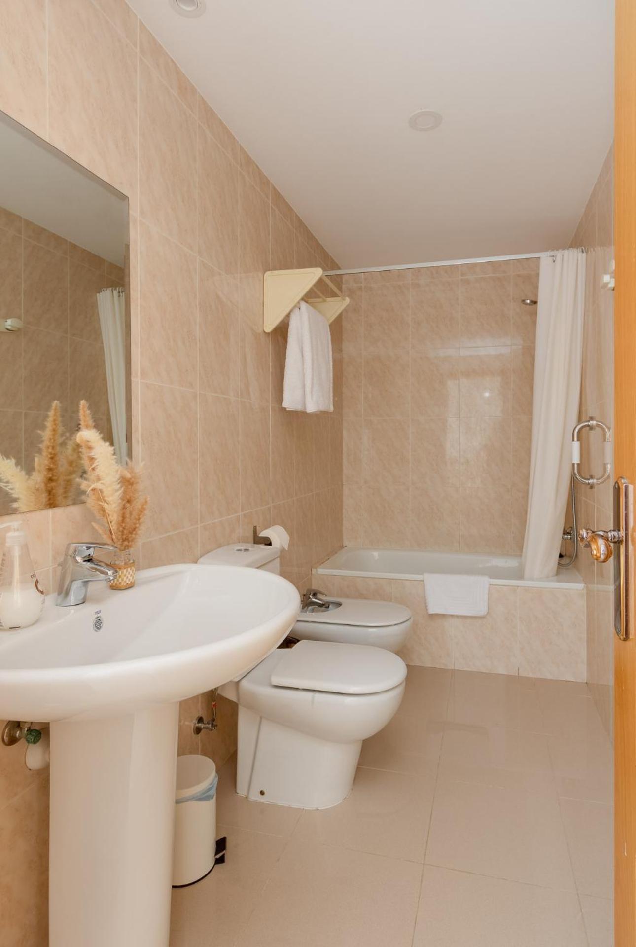 Hostal Lobrega Torrecilla en Cameros Bagian luar foto